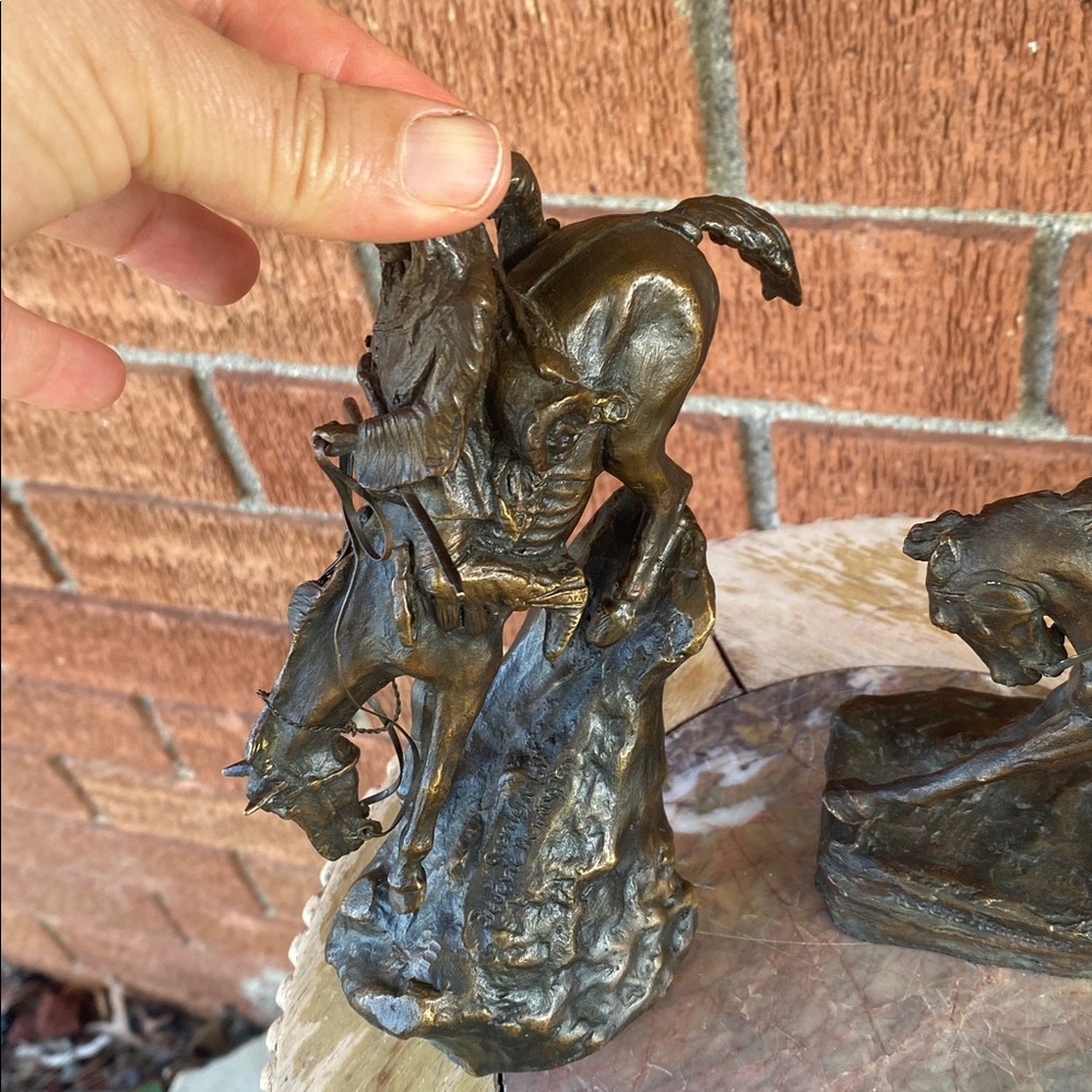 🐎FRANKLIN MINT Remington “The Mountain Man” &”THE COWBOY”Bronze Sculpture 🐎1988 - Picture 6 of 15